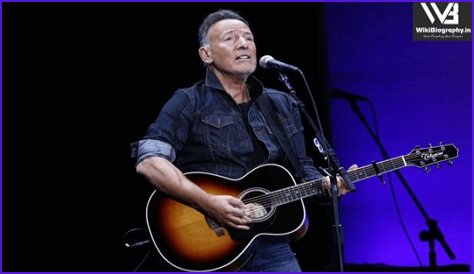 Bruce Springsteen: Wiki, Bio, Age, Height, Songs, Family, Wife, Net Worth