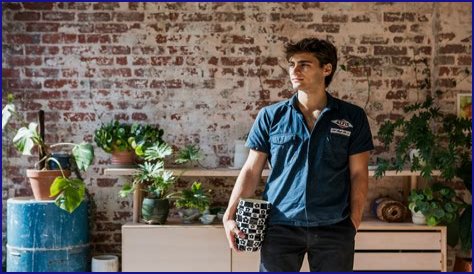 Pottery Boy (Guy Vadas): Wiki, Bio, Height, Age, TikTok, Girlfriend, Family